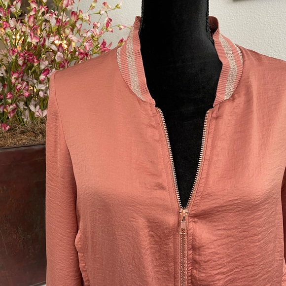 Lucy Paris lightweight jacket - Picture 2 of 9